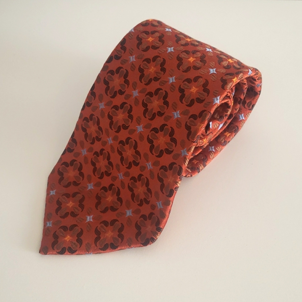 3/$40 Tino Cosma Burnt/Dark Orange Medallion Silk Necktie Made in Italy